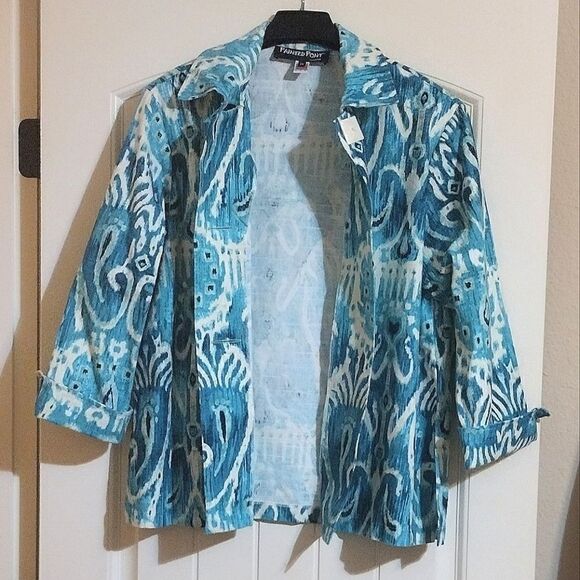Painted Pony Women's Size 1X Blue and White Button up Cotton Coat - Picture 5 of 11